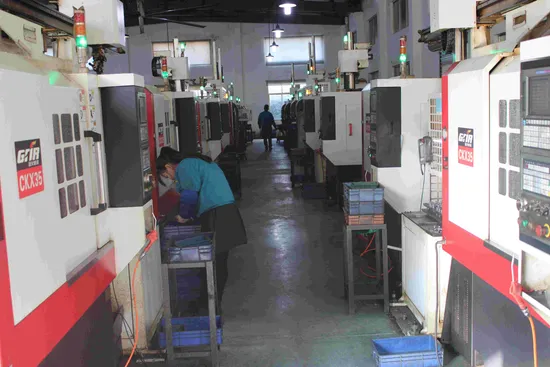 OEM фитинги для гидравлических труб из нержавеющей стали Цена производителя Фланцевый соединитель из углеродистой стали Мужские адаптеры 1cg Bsp Мужской гидравлический